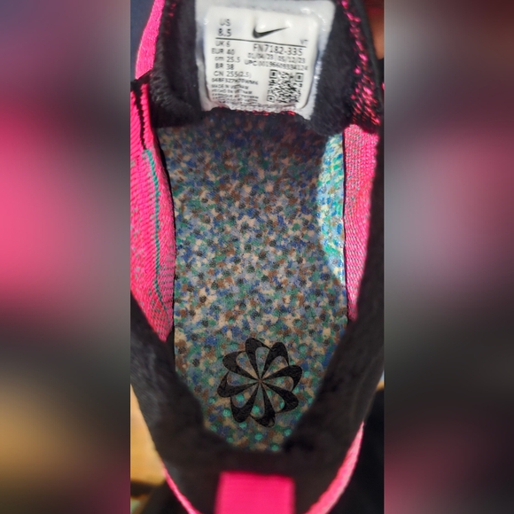 Nike Air Vapormax 2023 Flyknit Shoes Miami Nights FN7182-335 Women SZ 8.5 NWOB - Picture 7 of 8